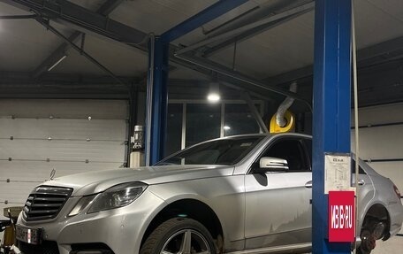 Mercedes-Benz E-Класс, 2012 год, 1 530 000 рублей, 5 фотография