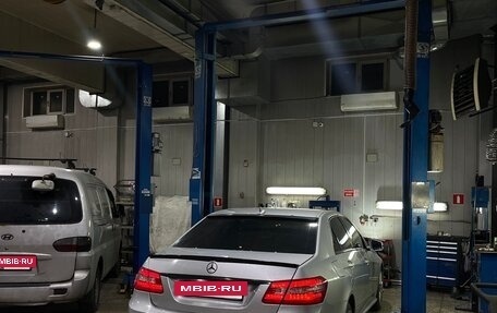 Mercedes-Benz E-Класс, 2012 год, 1 530 000 рублей, 2 фотография