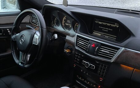 Mercedes-Benz E-Класс, 2012 год, 1 530 000 рублей, 25 фотография