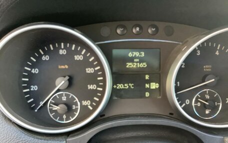 Mercedes-Benz GL-Класс, 2007 год, 1 190 000 рублей, 13 фотография