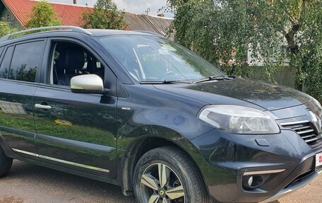 Renault Koleos I рестайлинг 2, 2014 год, 1 290 000 рублей, 1 фотография