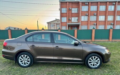 Volkswagen Jetta VI, 2012 год, 950 000 рублей, 6 фотография