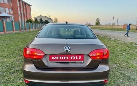Volkswagen Jetta VI, 2012 год, 950 000 рублей, 9 фотография