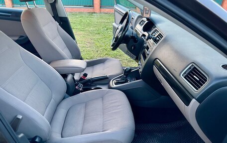 Volkswagen Jetta VI, 2012 год, 950 000 рублей, 14 фотография