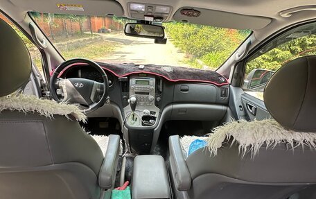 Hyundai Grand Starex Grand Starex I рестайлинг 2, 2014 год, 1 999 000 рублей, 10 фотография