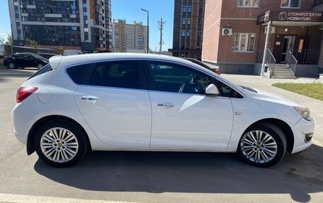Opel Astra J, 2012 год, 800 000 рублей, 3 фотография