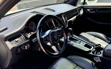Porsche Macan I рестайлинг, 2016 год, 3 950 000 рублей, 5 фотография