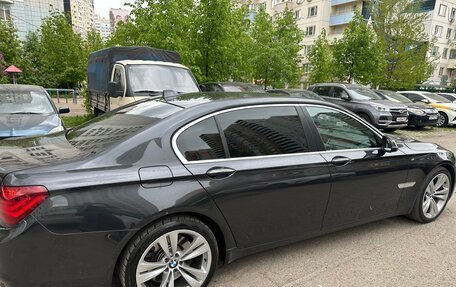 BMW 7 серия, 2012 год, 2 390 000 рублей, 4 фотография