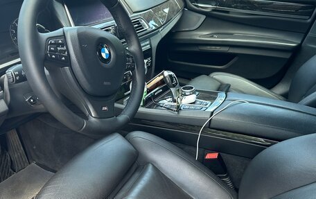 BMW 7 серия, 2012 год, 2 390 000 рублей, 12 фотография