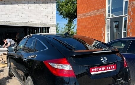 Honda Crosstour I рестайлинг, 2014 год, 1 800 000 рублей, 4 фотография