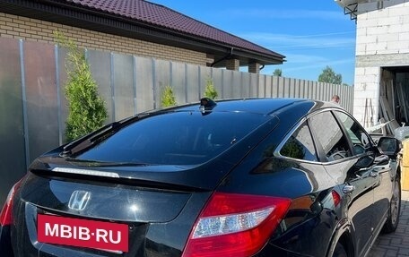 Honda Crosstour I рестайлинг, 2014 год, 1 800 000 рублей, 3 фотография