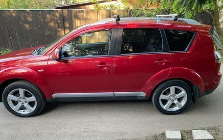 Mitsubishi Outlander III рестайлинг 3, 2008 год, 980 000 рублей, 11 фотография