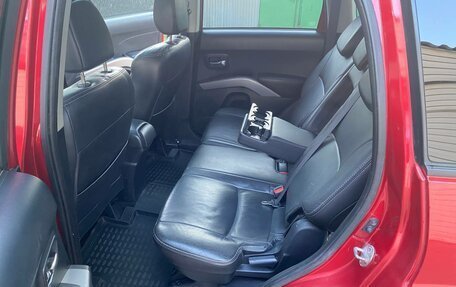 Mitsubishi Outlander III рестайлинг 3, 2008 год, 980 000 рублей, 23 фотография