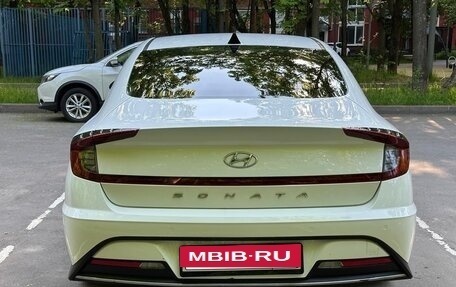 Hyundai Sonata VIII, 2021 год, 1 700 000 рублей, 6 фотография