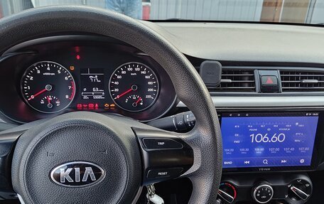 KIA Rio IV, 2018 год, 1 200 000 рублей, 6 фотография