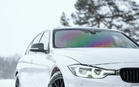 BMW 3 серия, 2018 год, 3 200 000 рублей, 2 фотография
