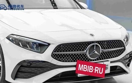 Mercedes-Benz A-Класс, 2024 год, 2 920 000 рублей, 8 фотография