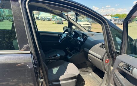 Opel Zafira B, 2011 год, 700 000 рублей, 11 фотография