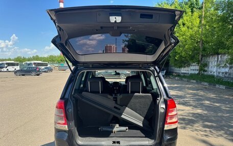 Opel Zafira B, 2011 год, 700 000 рублей, 16 фотография