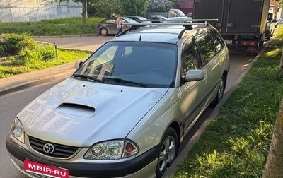 Toyota Avensis III рестайлинг, 2001 год, 220 000 рублей, 1 фотография