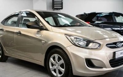 Hyundai Solaris II рестайлинг, 2013 год, 750 000 рублей, 1 фотография