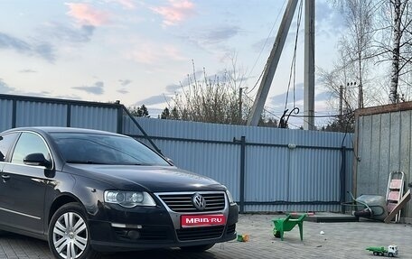 Volkswagen Passat B6, 2010 год, 800 000 рублей, 1 фотография