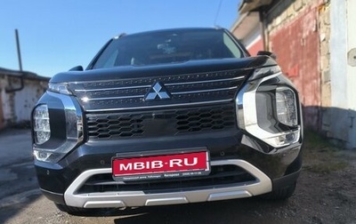 Mitsubishi Outlander, 2023 год, 4 400 000 рублей, 1 фотография