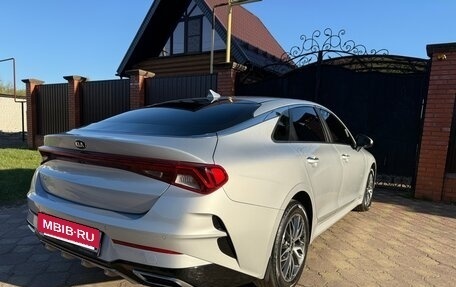 KIA K5, 2020 год, 2 600 000 рублей, 7 фотография