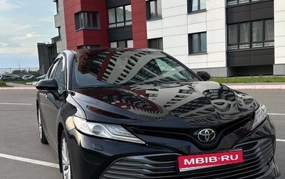 Toyota Camry, 2019 год, 2 790 000 рублей, 1 фотография