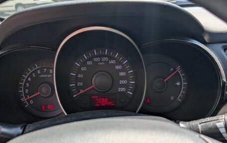 KIA Rio III рестайлинг, 2012 год, 800 000 рублей, 9 фотография