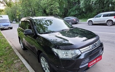 Mitsubishi Outlander III рестайлинг 3, 2013 год, 1 600 000 рублей, 1 фотография