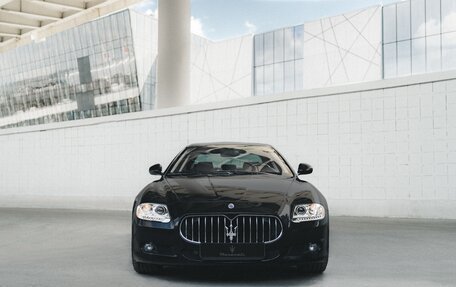Maserati Quattroporte VI, 2008 год, 8 000 000 рублей, 1 фотография