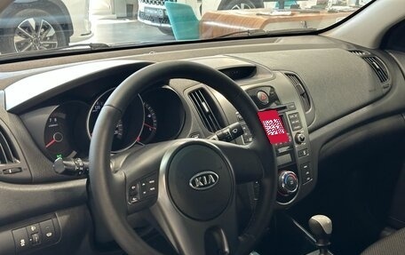 KIA Cerato III, 2010 год, 899 900 рублей, 9 фотография