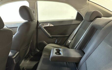 KIA Cerato III, 2010 год, 899 900 рублей, 21 фотография