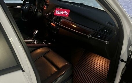 BMW X5, 2010 год, 2 200 000 рублей, 10 фотография