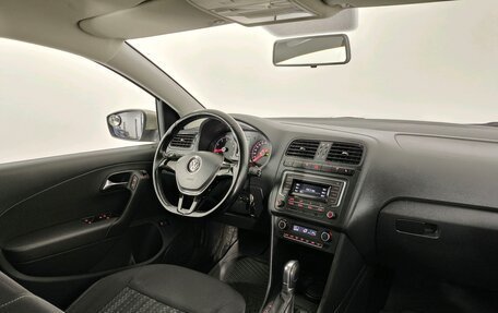 Volkswagen Polo VI (EU Market), 2017 год, 1 180 000 рублей, 15 фотография