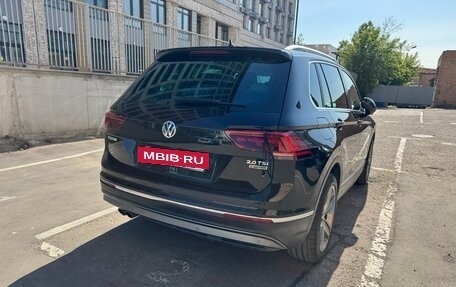 Volkswagen Tiguan II, 2018 год, 2 990 000 рублей, 4 фотография