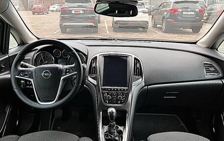 Opel Astra J, 2011 год, 800 000 рублей, 7 фотография