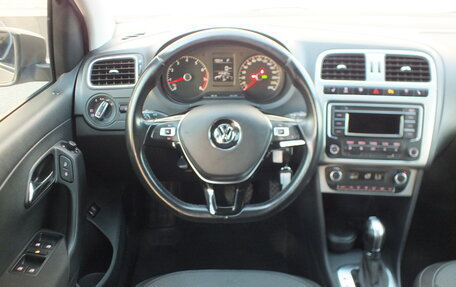 Volkswagen Polo VI (EU Market), 2015 год, 1 099 000 рублей, 9 фотография