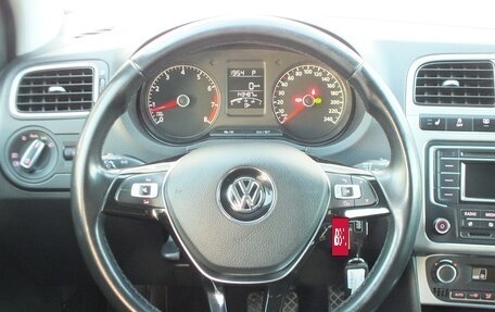 Volkswagen Polo VI (EU Market), 2015 год, 1 099 000 рублей, 10 фотография