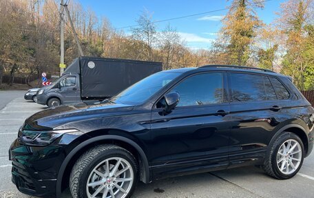 Volkswagen Tiguan II, 2021 год, 4 000 000 рублей, 12 фотография