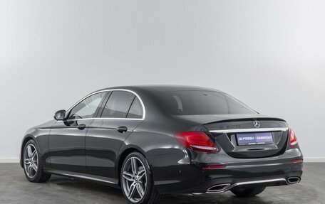 Mercedes-Benz E-Класс, 2018 год, 3 465 000 рублей, 2 фотография