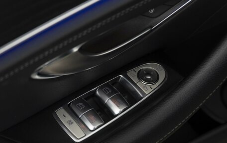 Mercedes-Benz E-Класс, 2018 год, 3 465 000 рублей, 17 фотография