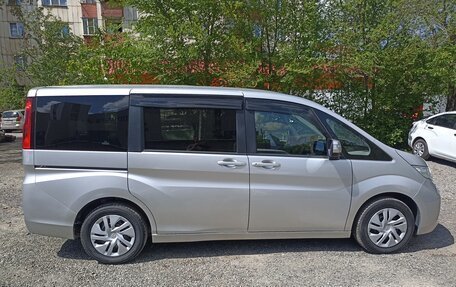Honda Stepwgn IV, 2019 год, 2 590 000 рублей, 8 фотография
