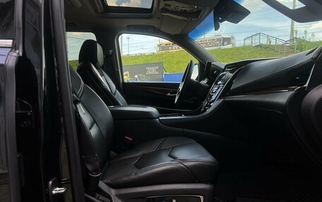 Cadillac Escalade IV, 2015 год, 3 490 000 рублей, 13 фотография