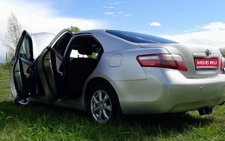 Toyota Camry, 2008 год, 990 000 рублей, 4 фотография