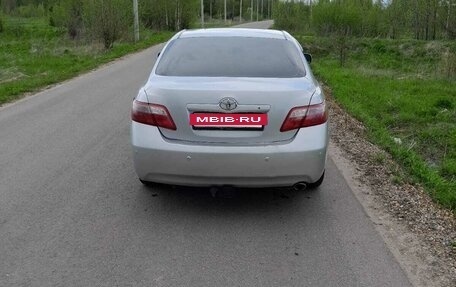 Toyota Camry, 2008 год, 990 000 рублей, 9 фотография