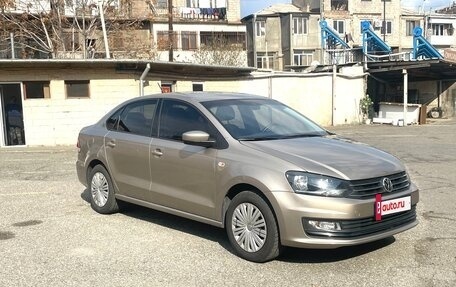 Volkswagen Polo VI (EU Market), 2015 год, 850 000 рублей, 3 фотография