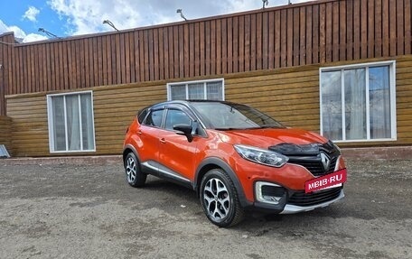 Renault Kaptur I рестайлинг, 2016 год, 1 000 000 рублей, 2 фотография