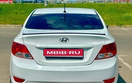 Hyundai Solaris II рестайлинг, 2013 год, 595 000 рублей, 4 фотография